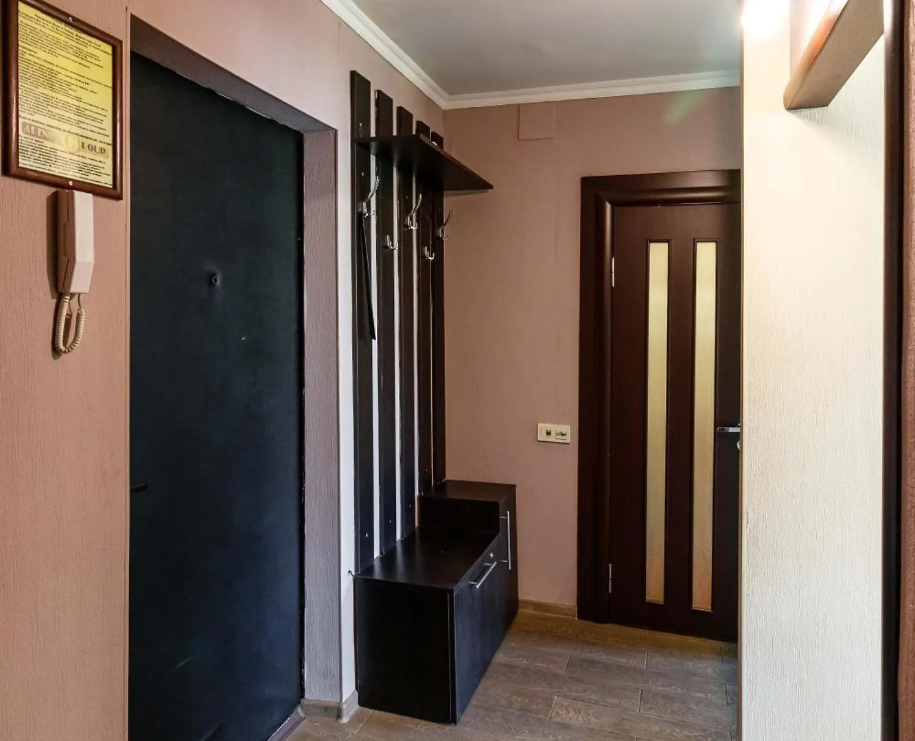 Kvartirkoff Na Obolonskiy Prospekt 9 Kyiv Lejlighed